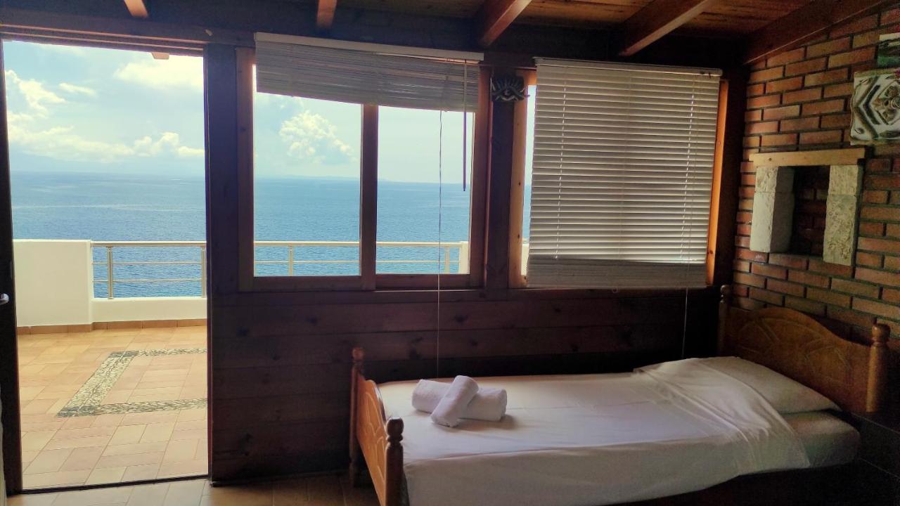 Q Bay Apartments Qeparo Dış mekan fotoğraf